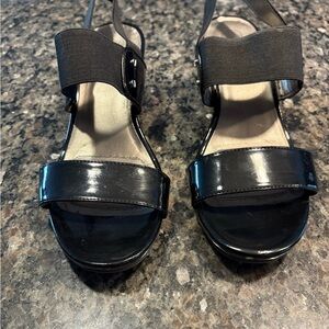 Mootsies Tootsies Wedge Black Sandals